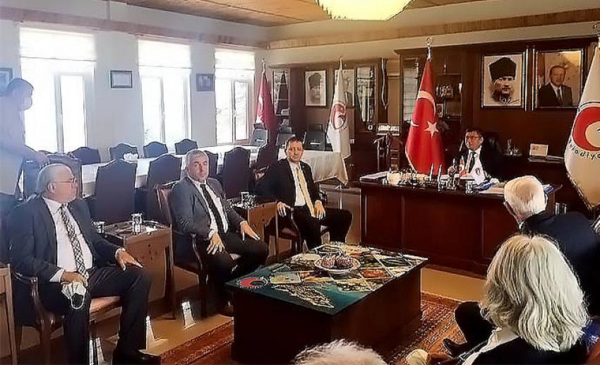 MHP İl Başkanı SÖNMEZ Eğirdir'de Bir Dizi Ziyaret Gerçekleştirdi